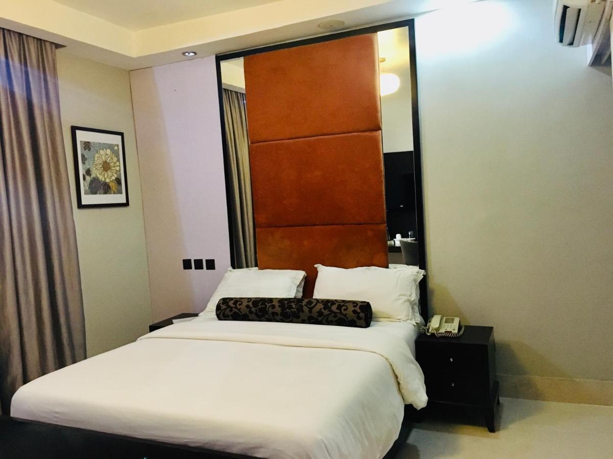 BW Starfire Hotel Ikeja Ngoại thất bức ảnh