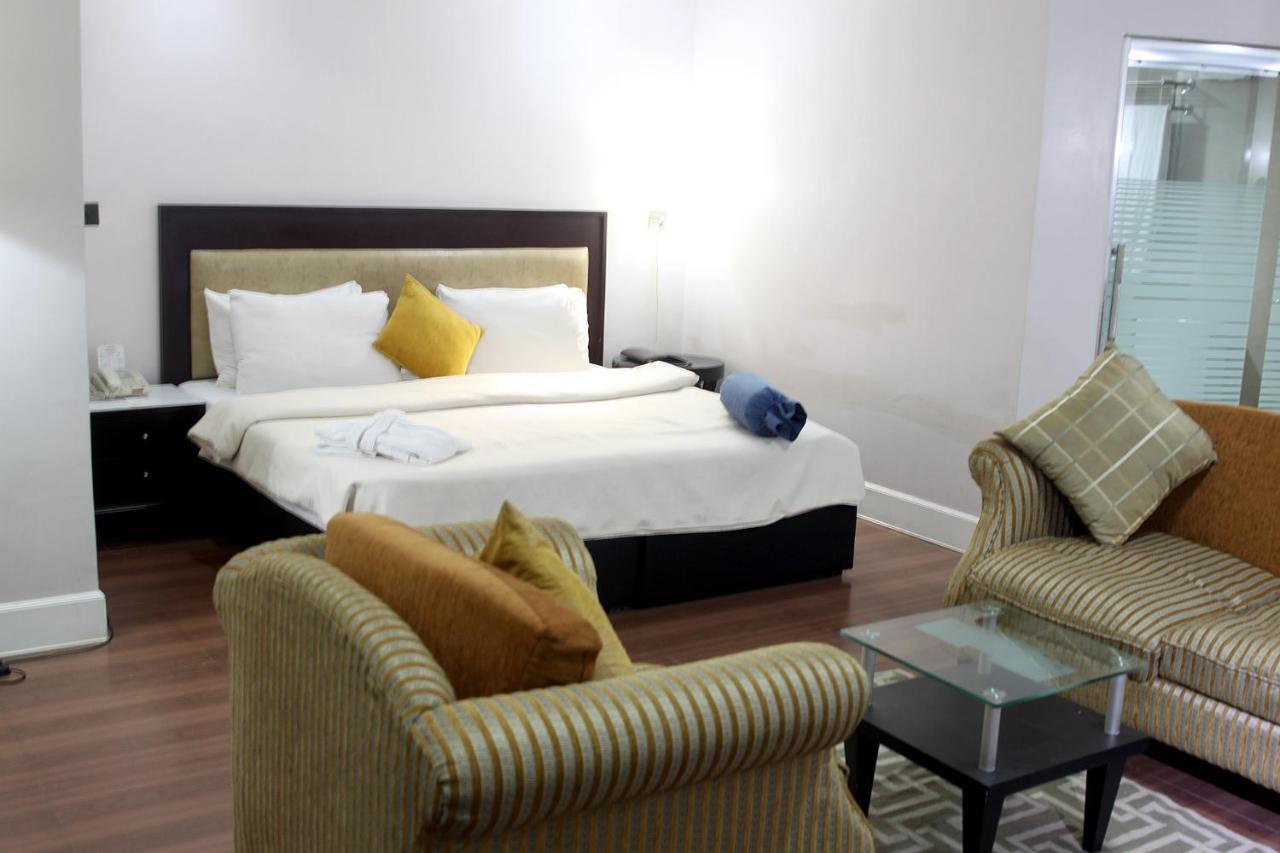 BW Starfire Hotel Ikeja Ngoại thất bức ảnh