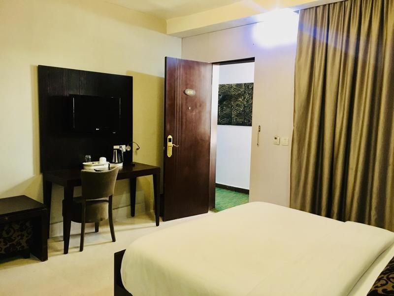 BW Starfire Hotel Ikeja Ngoại thất bức ảnh