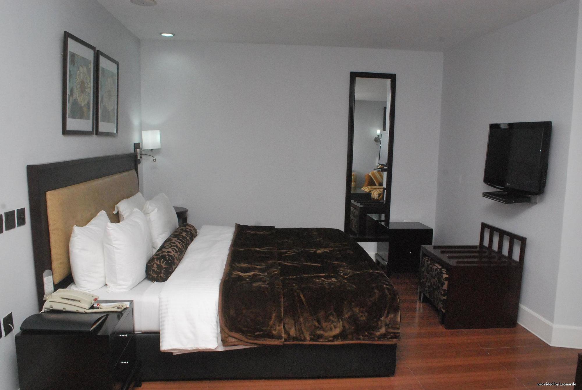 BW Starfire Hotel Ikeja Ngoại thất bức ảnh