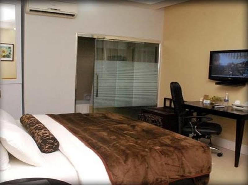 BW Starfire Hotel Ikeja Ngoại thất bức ảnh