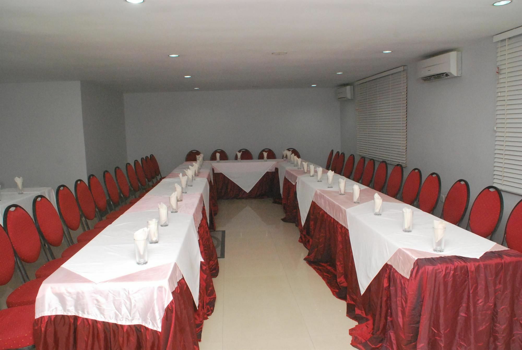 BW Starfire Hotel Ikeja Ngoại thất bức ảnh
